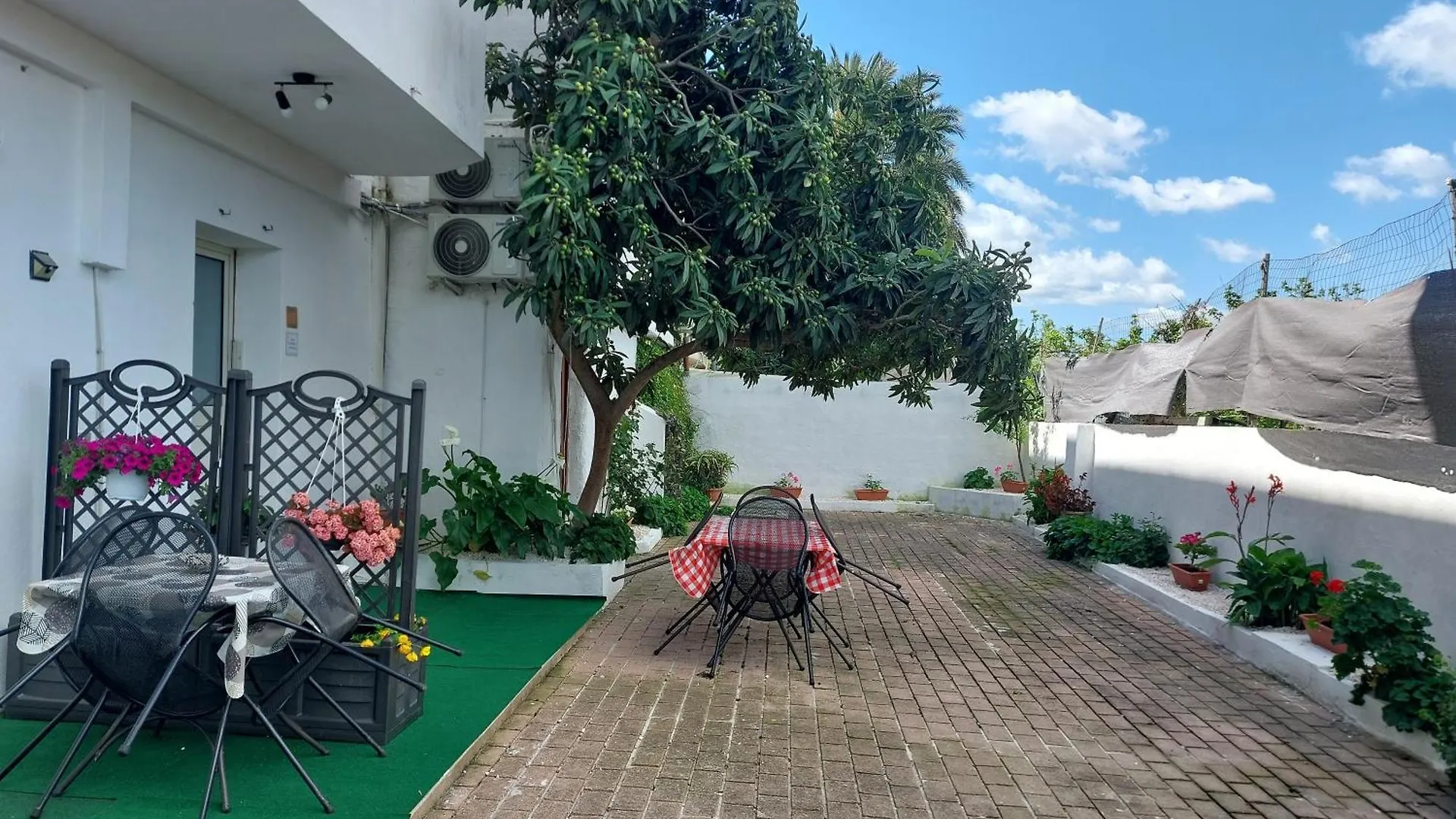 Casa Juanne Iun P2043 Apartment Galtelli